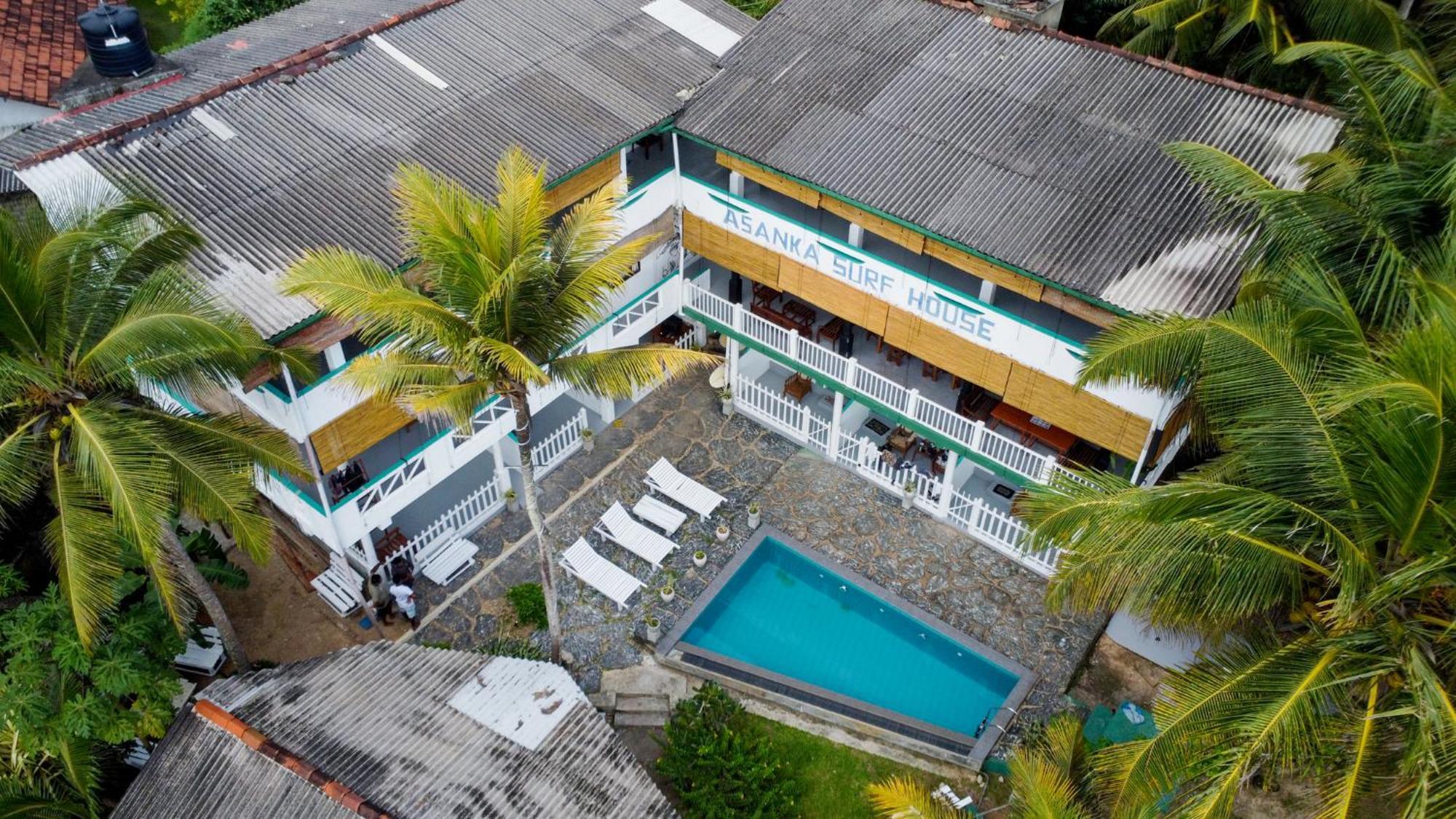 Asanka Surf House & Resturant Bed & Breakfast Midigama East Exterior foto
