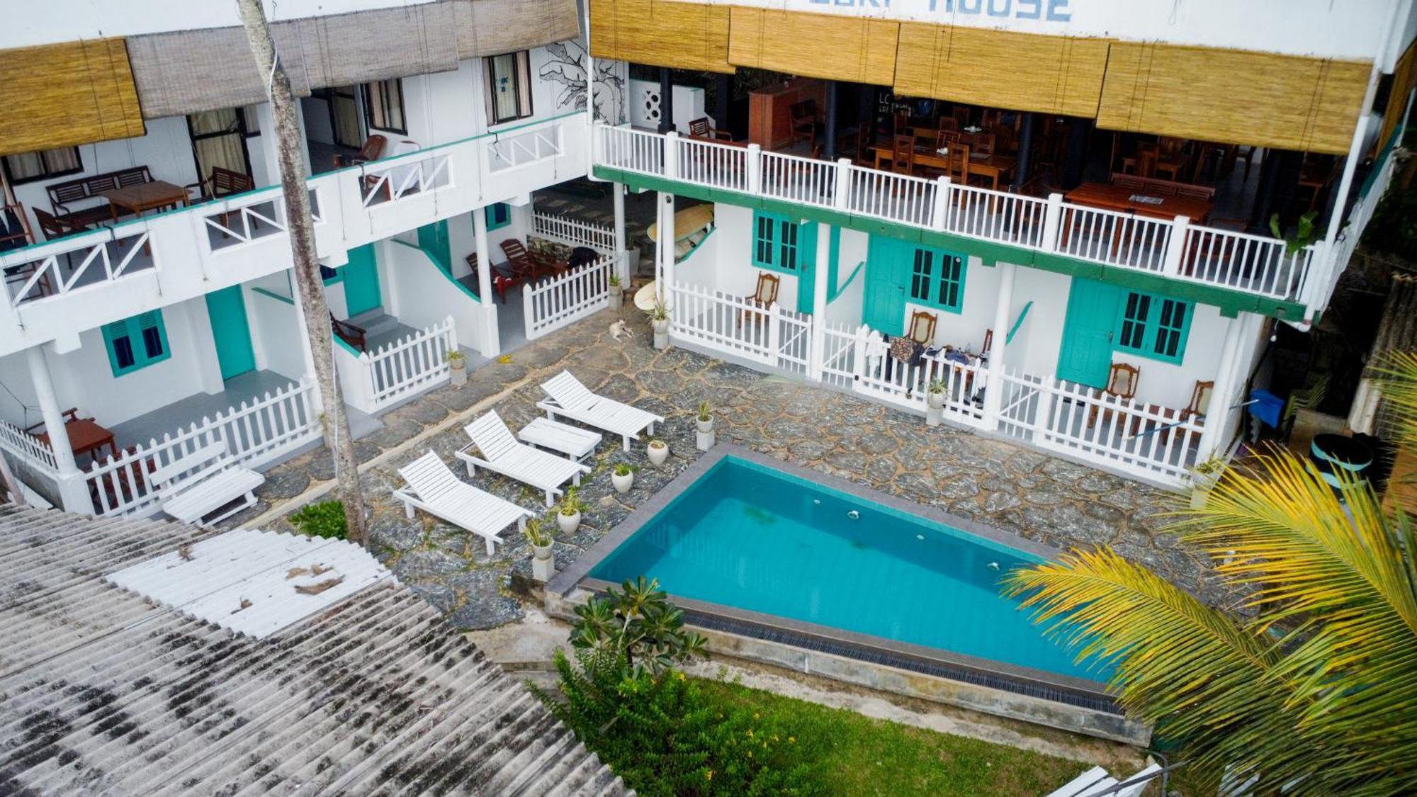 Asanka Surf House & Resturant Bed & Breakfast Midigama East Exterior foto